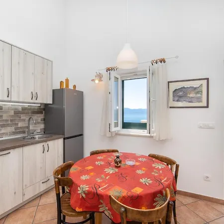 Διαμέρισμα Malena *