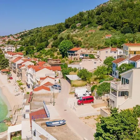 Διαμέρισμα Malena