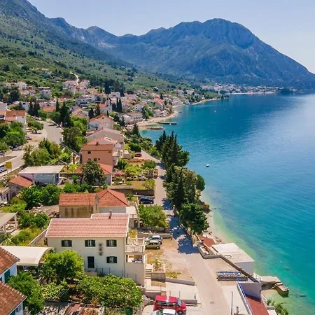 Διαμέρισμα Malena *