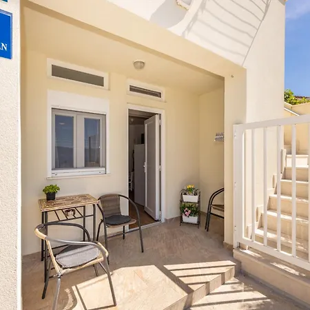 Appartement Malena *